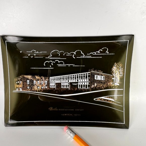 Vtg Newton Manufacturing Company Tempered Glass Tip Trinket Dish Catch All - Picture 3 of 10